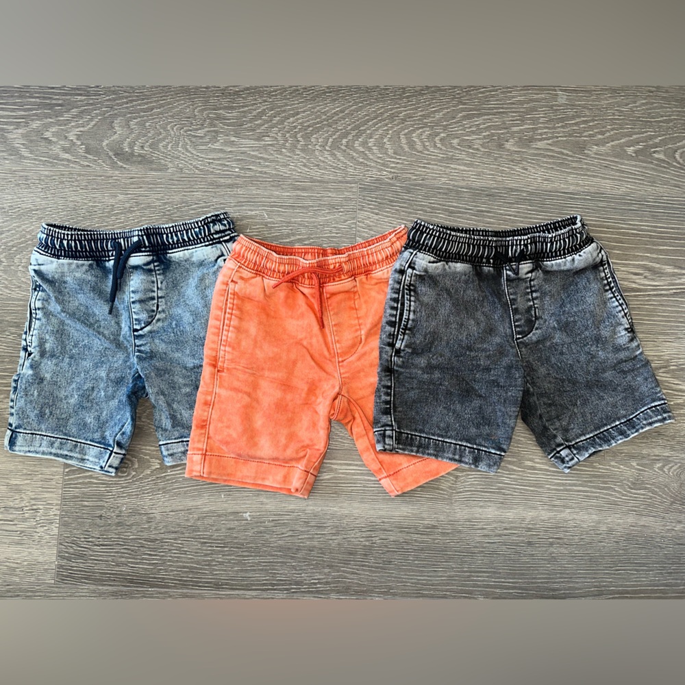 Lot of 3 Youth Boys Kids Jean Denim Shorts Blue Black Orange Size XS 4/5